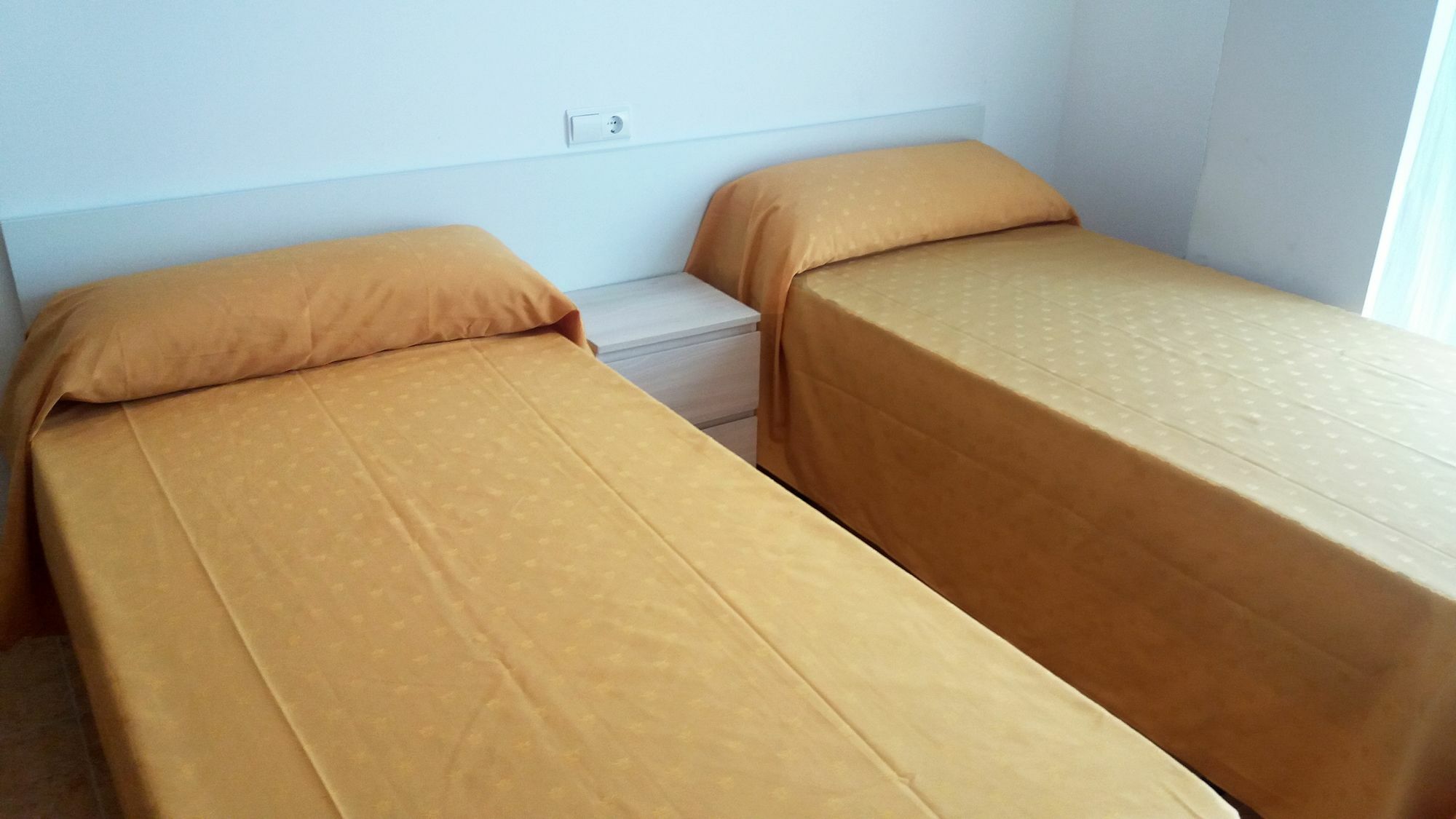 Apartamentos Acropolis 3000 奥罗佩萨德尔马 外观 照片